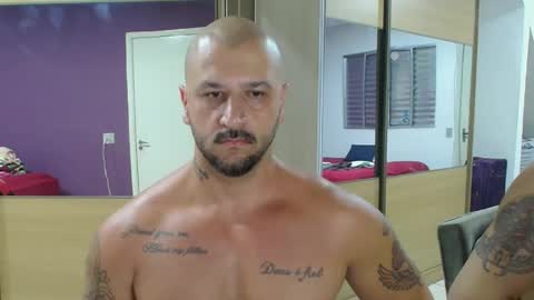 Snapshot of smithduke chatting on March 6, 2025, 10:04 pm smithduke online show from March 6, 2025, 10:04 pm