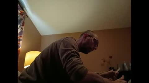 smoke-4-me online show from February 20, 2026, 3:01 pm