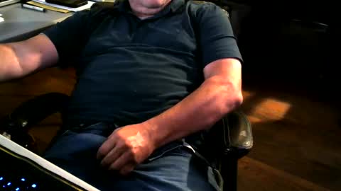 smly online show from September 13, 2025, 12:32 am