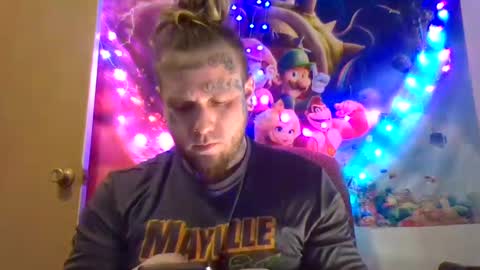 smoke online show from February 5, 2025, 3:23 am