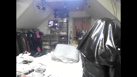 smokeslut365 online show from March 12, 2025, 5:46 am