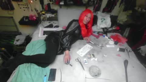 smokeslut365 online show from November 7, 2025, 7:03 pm