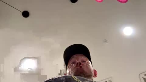 smokeymt420 online show from September 17, 2025, 3:30 am