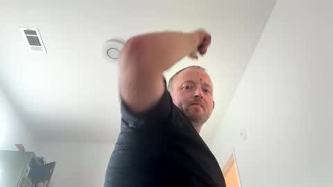 smokeymt420 online show from October 7, 2025, 8:06 pm