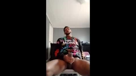 smooth_groove666370 online show from February 5, 2026, 2:22 pm