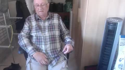 smoothmutton online show from March 21, 2026, 3:37 pm