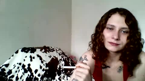 Snapshot of smoothvodka chatting on June 14, 2026, 8:44 pm Bambi--Vodka online show from June 14, 2026, 8:44 pm
