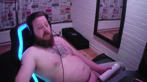 Snapshot of sneakapeak55 chatting on February 25, 2025, 10:18 pm Sneakapeak55 online show from February 25, 2025, 10:18 pm