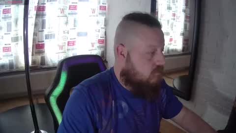 Snapshot of sneakapeak55 chatting on March 3, 2025, 1:09 pm Sneakapeak55 online show from March 3, 2025, 1:09 pm