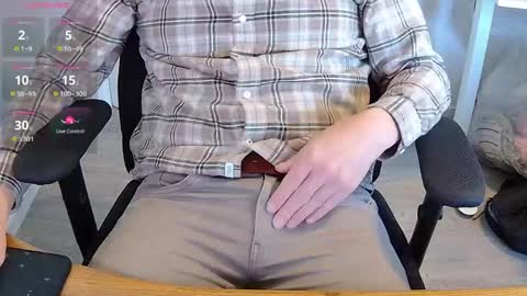 Sneakybill online show from April 21, 2026, 6:41 am