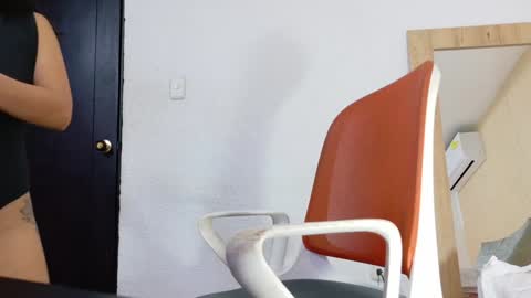 Hellen  online show from February 6, 2025, 3:48 am