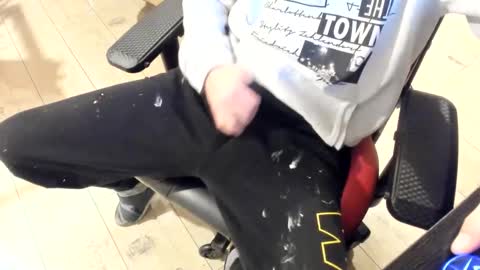 snip1977 online show from January 6, 2025, 1:09 am