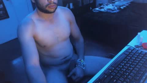 Snapshot of snow92jake chatting on September 18, 2025, 7:10 am snow92jake online show from September 18, 2025, 7:10 am