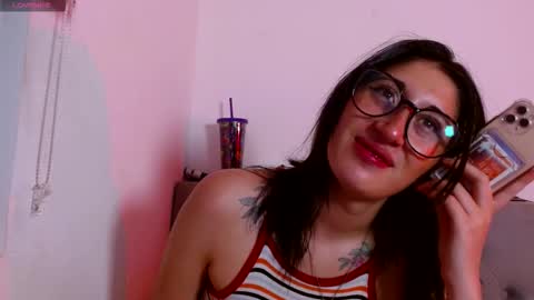 IG     OF red moonn online show from October 23, 2025, 5:18 am