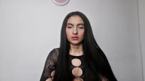 Snapshot of snow_sweet chatting on March 18, 2026, 7:33 am snow_sweet online show from March 18, 2026, 7:33 am