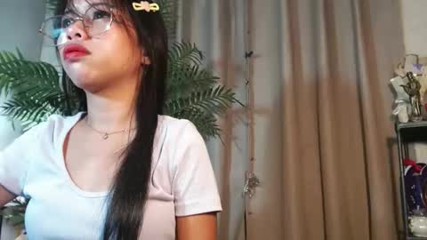 snowballkyut online show from May 26, 2026, 6:20 am