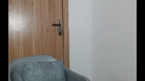 snowdrop5 online show from January 29, 2025, 1:27 am