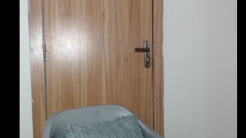 snowdrop5 online show from February 16, 2025, 2:09 am