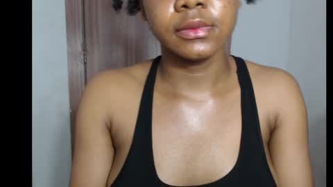 snowdrop5 online show from October 20, 2025, 8:42 pm