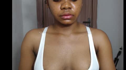 snowdrop5 online show from November 7, 2025, 8:42 pm