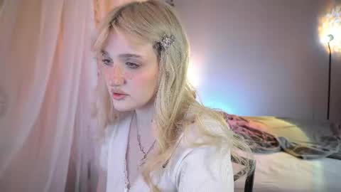 Ellie online show from July 23, 2026, 5:27 am