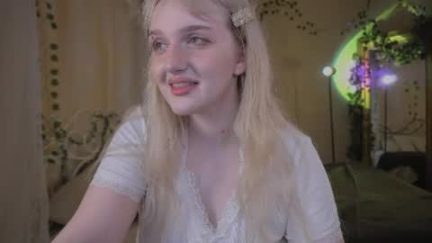 Ellie online show from July 29, 2026, 5:38 am