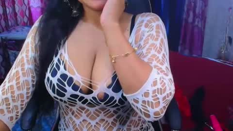 SnowFoorYou online show from February 22, 2025, 2:50 am