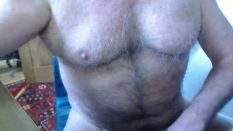 Snapshot of snudge432 chatting on December 14, 2024, 12:44 pm snudge432 online show from December 14, 2024, 12:44 pm