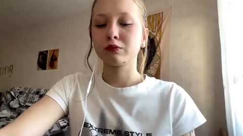 Diana online show from June 19, 2026, 2:21 pm