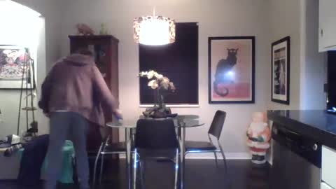 MicroAngelo online show from January 4, 2025, 9:43 am