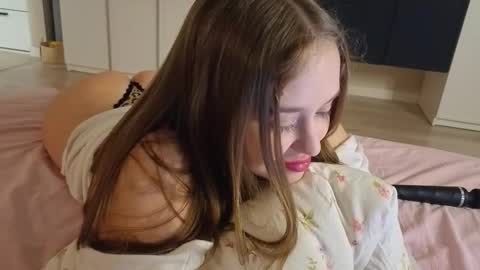 Sophy online show from February 1, 2026, 6:06 pm