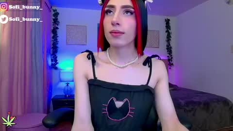 soffi_bunny_ online show from September 17, 2025, 7:10 am