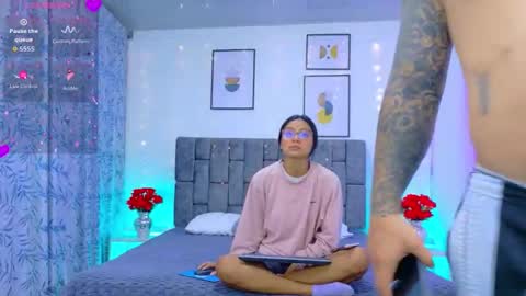 SOFFI AND CHISTOPHER online show from April 3, 2026, 12:03 pm