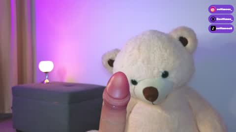 IG Soffimoon   I THANK YOU FOR LEAVING YOUR FOLLOW online show from December 5, 2024, 12:08 am