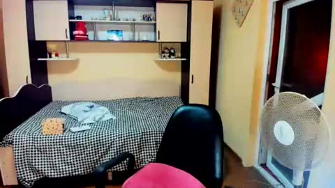 Soffy online show from July 17, 2026, 5:03 am