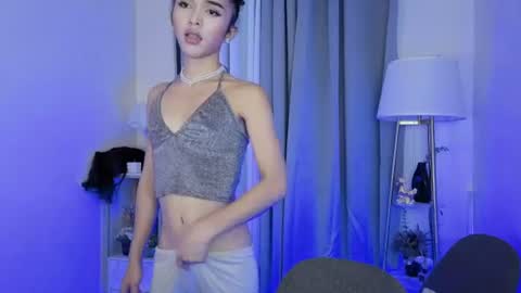 Snapshot of sofhia_love chatting on June 20, 2026, 5:27 pm sofhia_love online show from June 20, 2026, 5:27 pm