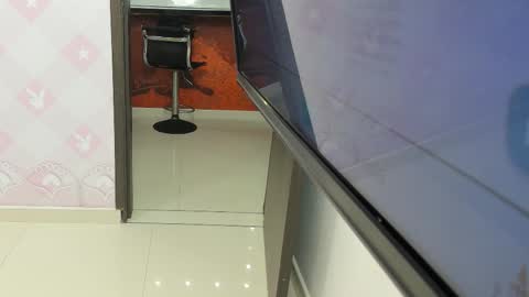 Sofhi Cute  online show from October 31, 2025, 11:11 am