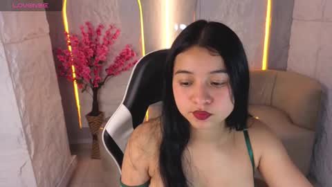 Online 800 to 1400 online show from December 16, 2025, 1:16 pm