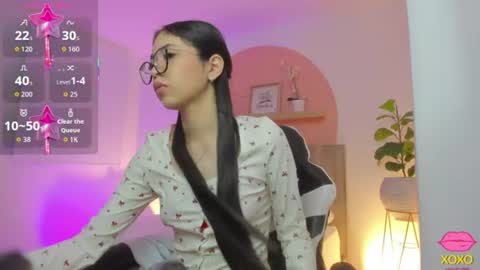 S O F I  online show from June 26, 2026, 7:18 pm