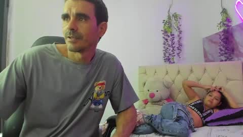 SOFI AND SANTY online show from April 21, 2026, 12:56 am