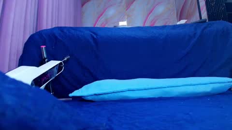 Sofia online show from June 7, 2026, 2:59 am