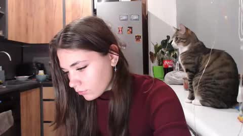 Sofi online show from December 8, 2024, 7:22 pm