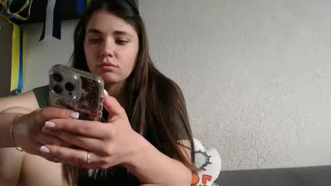 Sofi online show from April 7, 2026, 2:06 pm