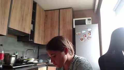 Sofi online show from June 3, 2026, 11:46 am
