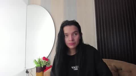 Snapshot of sofi_lassa_ chatting on March 13, 2026, 1:01 am SOFIA online show from March 13, 2026, 1:01 am