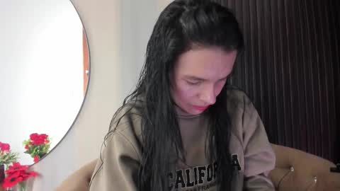 Snapshot of sofi_lassa_ chatting on March 24, 2026, 12:48 am SOFIA online show from March 24, 2026, 12:48 am