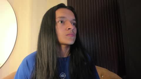 Snapshot of sofi_lassa_ chatting on April 14, 2026, 1:11 am SOFIA online show from April 14, 2026, 1:11 am