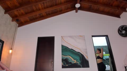 Sofi online show from October 29, 2025, 11:23 am