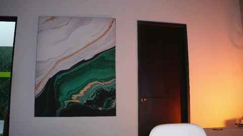 Sofi online show from April 16, 2026, 11:22 am