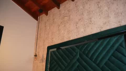 Snapshot of sofi_moreno chatting on June 3, 2026, 2:33 pm Sofi online show from June 3, 2026, 2:33 pm